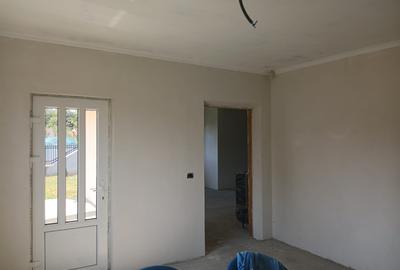 Casa noua "la gri" in Siscani - Adjud - 8
