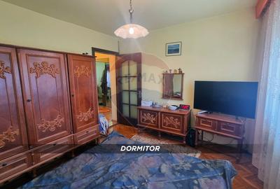 OCAZIE!!! Apartament cu 3 camere, 2 bai et. 2 Str. Hortensiei CENTRAL - 10