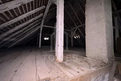 Casă de închiriat curte proprie, subsol pod, garaj - Central - 12