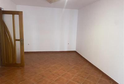 Apartament 2 camere , zona ultacentrala - Casa de Pensii , decomandat 54 mp , re - 3