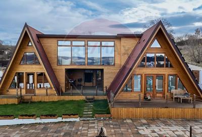 Casa / Vila cu 6 camere de vanzare in zona Periferie - 1