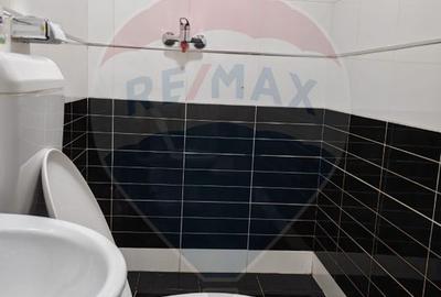 Apartament cu 4 camere de vânzare in zona centrala - 7