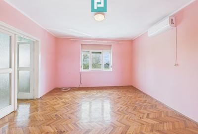 Casă cu 7 camere, ideală pentru familie, Grădiște - 2