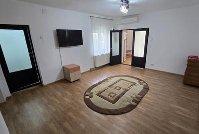 Casa cu garaj la curte Chitila - Colosseum Mall - 6