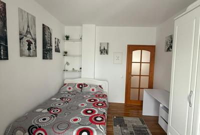 Apartament de închiriat, 3 camere, 72 mp, Central zona Piața Mihai Viteazul - 10