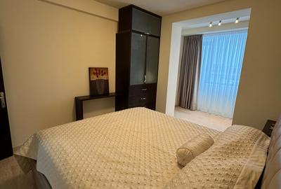 Apartament de lux - prima inchiriere - 50mp de plaja - CENTRU - mobilat, utilat - 10