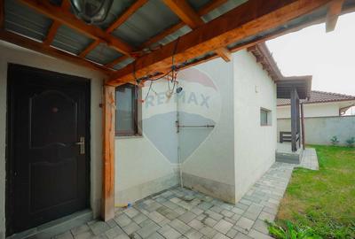 Casă 4 Camere cu Garaj, Construită de Proprietar, Cartier Episcopia - 38