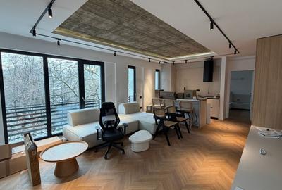 Apartament cu 2 camere decomandat, mobilat în Bucur Obor