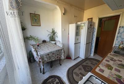 Apartament 3 camere - BLOC ANVELOPAT - zona DRISTOR - 6