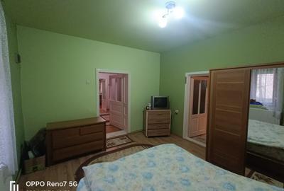 Casă de vânzare în Reghin, zonă ultracentrală. - 4