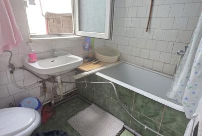 OCAZIE ! CENTRU PIATA UNIRII 2 CAMERE 2 BALCOANE + BOXA ETAJ 1 PRET 78.500 EURO - 13