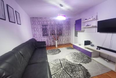 E3, apartament 2 camere decomandat, 2 balcoane, centrala, et 3 - 12