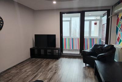 Apartament cu 2 camere semidecomandat, mobilat în Titan