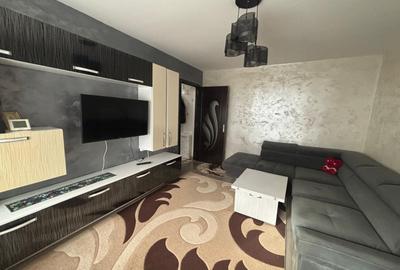 Apartament cu 2 camere semidecomandat, mobilat în George Enescu