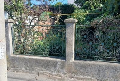 Casa de vanzare zona antieroana - 1