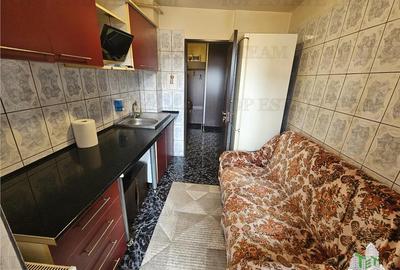 Apartament 2 camere etaj 4/4 curat si luminos - Poarta 6, Constanta - 10
