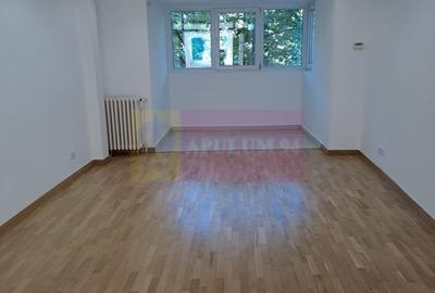Vanzare apartament 4 camere – Zona Unirii Splai vav Magazinul Unirii - 2