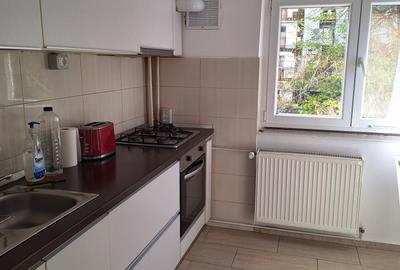 Decebal | Garsonieră Spațioasă 41mp | Bucătărie Închisă | Decomandată | Etaj 2 - 3