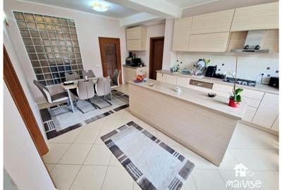 Vila superba cu garaj si  teren 1500 mp, Covasna - 6