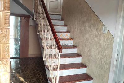 Casa D+P+E, an 1980, teren 285 m2, zona foarte buna, Campina, Prahova - 8