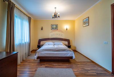 Proprietate deosebită de vânzare în Bușteni - Pensiune + Duplex - 10