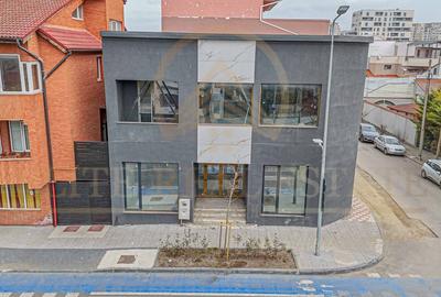 Bulevardul Mamaia - Oportunitate Unica de Investitie!! - 3