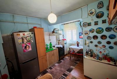 - Apartament 1 camera decomandat, zona Dorobantilor, etaj 3/4. - 3