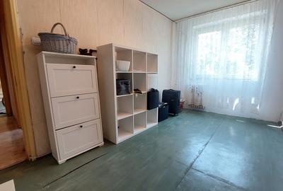 Apartament 4 camere , 2/4, Titan , Theodor Pallady, metrou 1 Decembrie - 12