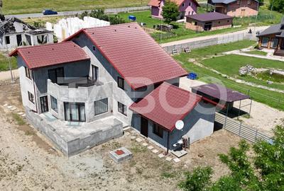 Casa individuala 5 camere 3 bai garaj 497 m teren liber Sat Sercaia - 18