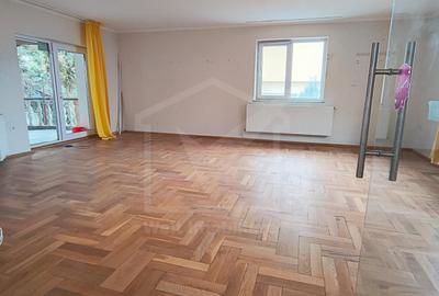 Casa de inchiriat in zona Grand Hotel, 10 incaperi, 400 mp, ideala sediu firma - 32