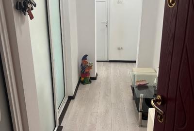 Titlu: Apartament 3 camere premium, renovare totală, etaj 1 + garaj, zona Cuza D - 16