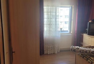 Apartament 3 semidecomandat, zona Orizont - 11