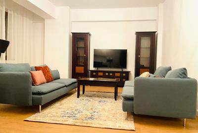 Apartament cu 3 camere în Herăstrău