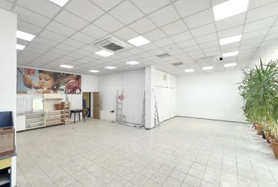 Spațiu comercial, 160 mp în Noua