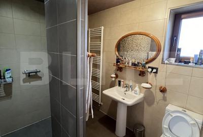 VILĂ deosebită cu piscină și panoramă spre pădure - 11