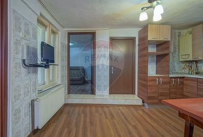 Casă  individuală cu 3 camere, Schei - 10