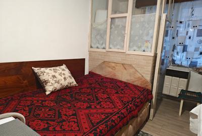 Garsoniera mai modesta in zona Scolii de Politie/Autogara Beta! - 1