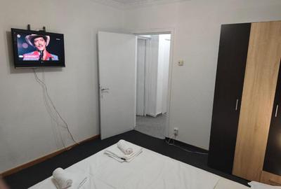 Piata Unirii,Inchiriere 3 camre ,la 500 de metri de metrou, etaj 1 - 4