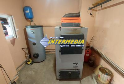 Casa cu 4 camere mobilata si utilata 593mp teren zona Centru - 13