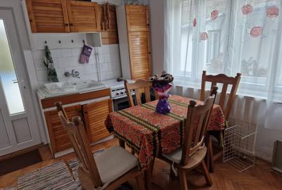 Vand in Gornesti casa cu 5 camere, 1200 mp teren - 2