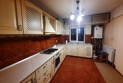 Apt 4 cam, decomandat, 94 mp utili,Traian / BCR / ANAF / Magic Cake - Cod 158644 - 8
