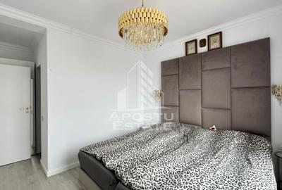 Jumatat de duplex cu 5 camere de vanzare in Dumbravita - 15