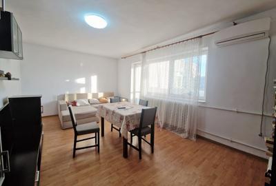 Apartament cu 4 camere decomandat, mobilat în Pantelimon