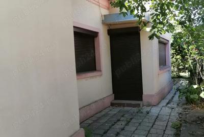 Casa 3 Camere/ Giulesti/ Curte/ Centrala - 2