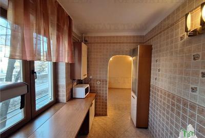 Apartament 3 camere central - Braila - vanzare - 10