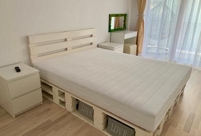 Ofer spre închiriere apartament cu 3 camere - 5