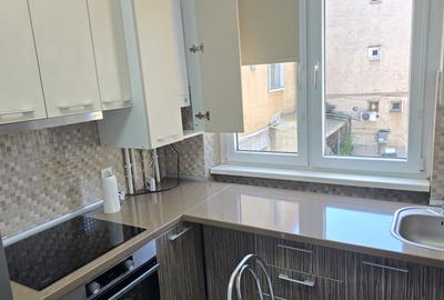 Inchiriez apartament 2 camere in Deva, zona  (La Cal), et 1,  PRIMA INCHIRIERE. - 2