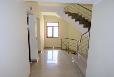 De inchiriat 2 cam.langa Plaza - Lujerului - mobilat si utilat - 19