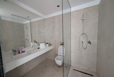 Premium Studio Investment One Lake Club - 2