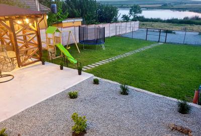 Pensiune turistica de vanzare in Corbu vedere lac afacere la cheie - 47